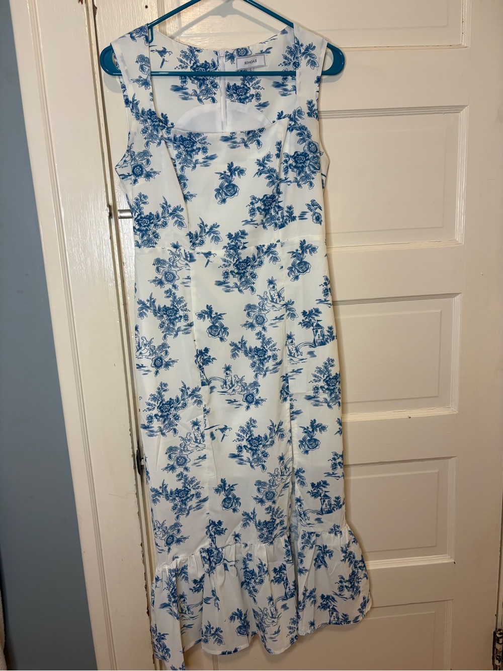 Rihoas Blue & White Toile Floral Ruffle Hem Dress